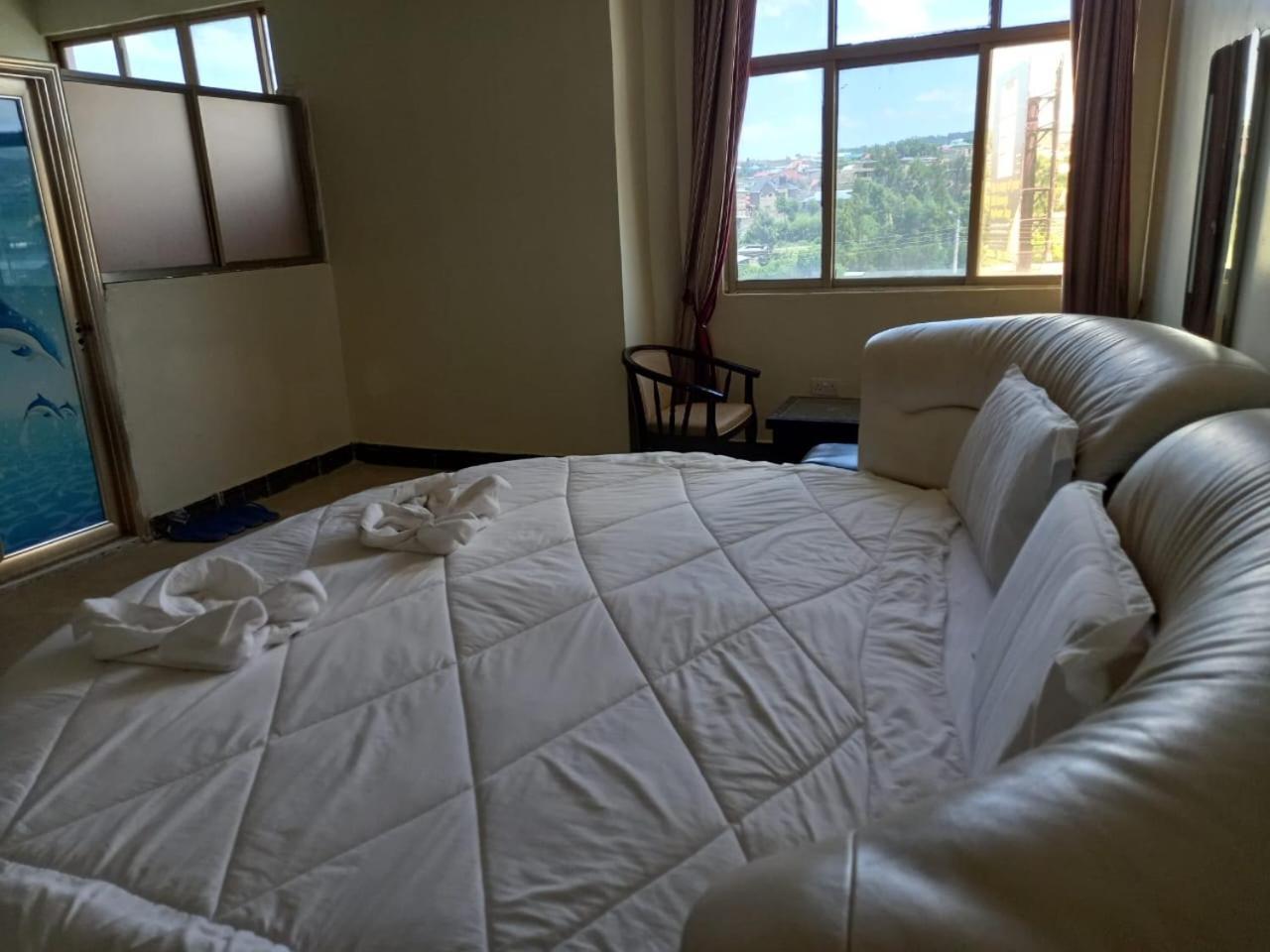 Newstead Hotel Naivasha Kültér fotó