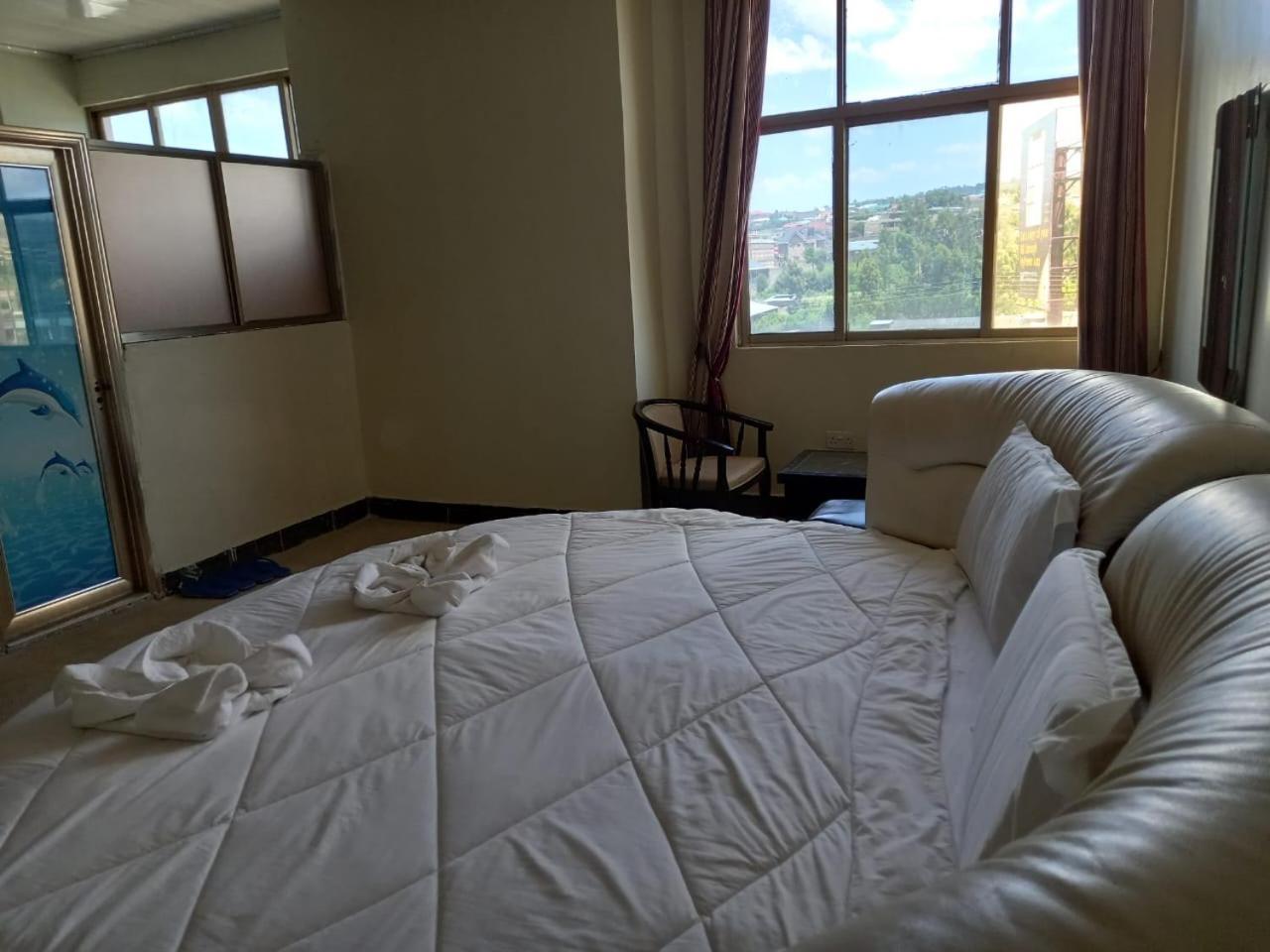 Newstead Hotel Naivasha Kültér fotó