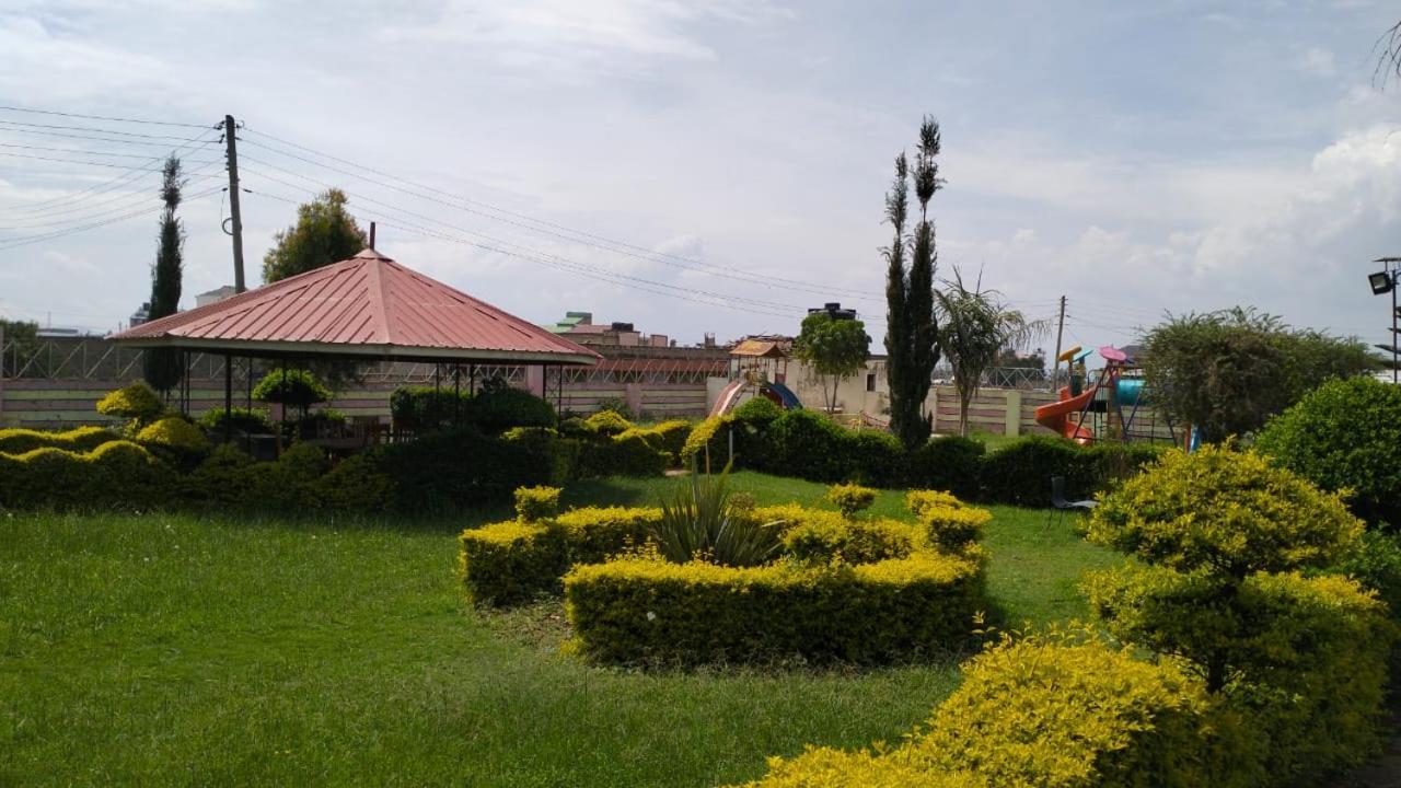 Newstead Hotel Naivasha Kültér fotó